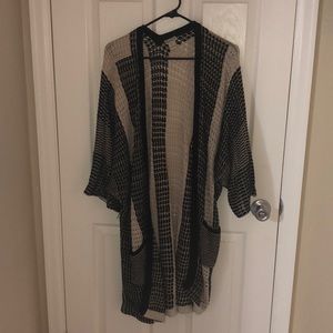 Super cute Lucky brand sweater size xl